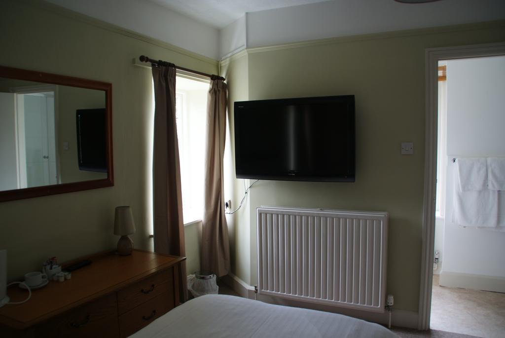 The Washford Inn Экстерьер фото